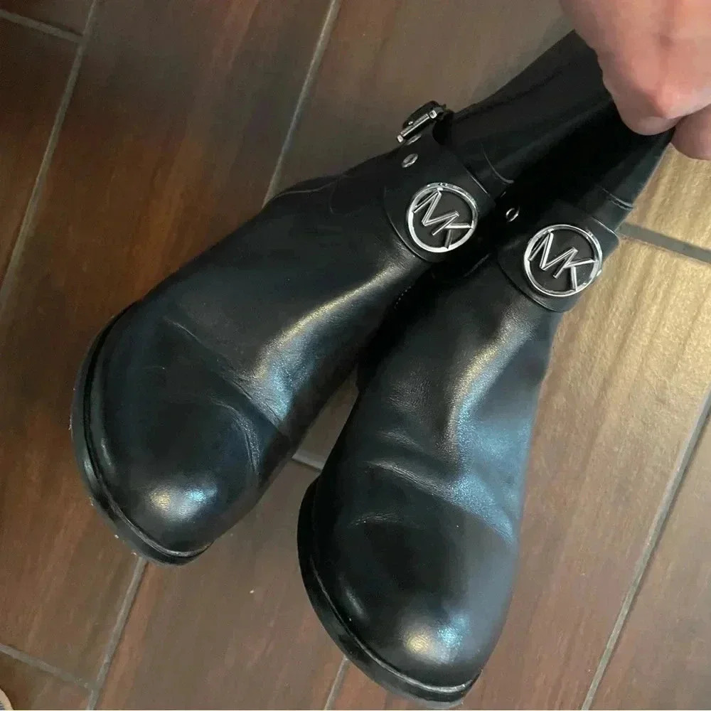 Michael Kors Black Leather Boots - Picture 8 of 12